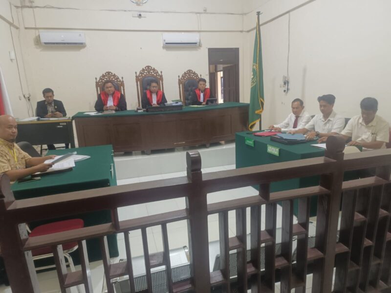 Sidang sengketa lahan Muara Teweh, Selasa (31/03/2026). Penggugat optimistis hak kelola 1.808 hektare terbukti di persidangan.