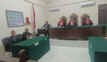 Keterangan Foto : Sidang lanjutan perkara sengketa lahan nomor 29/Pdt.G/2025/Pn.Mtw di Pengadilan Negeri Muara Teweh digelar secara elektronik (e-court) dengan agenda penyampaian kesimpulan para pihak.