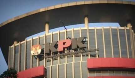 Foto " Gedung Merah Putih