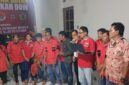 Keterangan Foto:
Pembacaan keputusan pemberhentian Ketua Ormas DPC Kecamatan Lahei oleh Dewan Pengurus Pusat GPD-Alur Barito dalam rapat evaluasi internal organisasi di Sekretariat GPD-Alur Barito, Muara Teweh, Kabupaten Barito Utara. (Dok. Hry/Trackperistiwa.com)