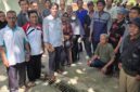 Keterangan Foto: Advokat Yahya Tonang bersama warga yang mendampingi proses pengajuan praperadilan tahap kedua di Pengadilan Negeri Tenggarong, Selasa (21/7/2026). Foto: Trackperistiwa.com
