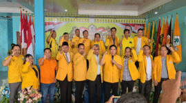 Keterangan Foto: H. Ahmad Syaiful atau yang akrab disapa H. Acong kembali terpilih sebagai Ketua DPD II Partai Golkar Kabupaten Kutai Barat (Kubar) dalam Musda VI Golkar Kubar yang digelar di Barong Tongkok, Minggu (23/08/2026). (Dok: Trackperistiwa.com/Melky)