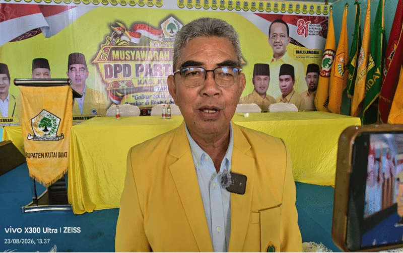 Keterangan Foto: H. Ahmad Syaiful atau yang akrab disapa Haji Acong kembali terpilih sebagai Ketua DPD II Partai Golkar Kabupaten Kutai Barat periode 2026–2031 dalam Musda VI Golkar Kubar di Barong Tongkok, Minggu (23/08/2026). (Dok: TrackPeristiwa.com/Melky)